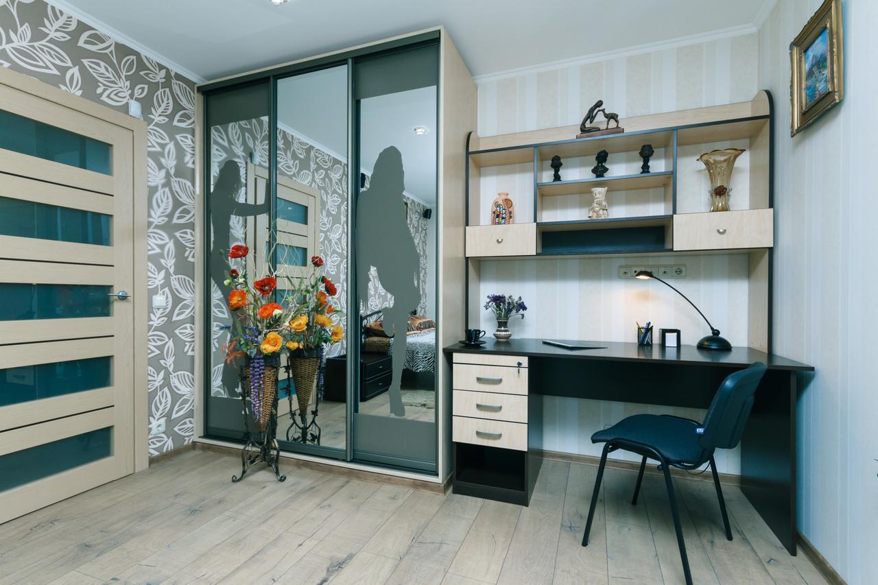 Apartment On Sevastopolska Square Kiev Extérieur photo